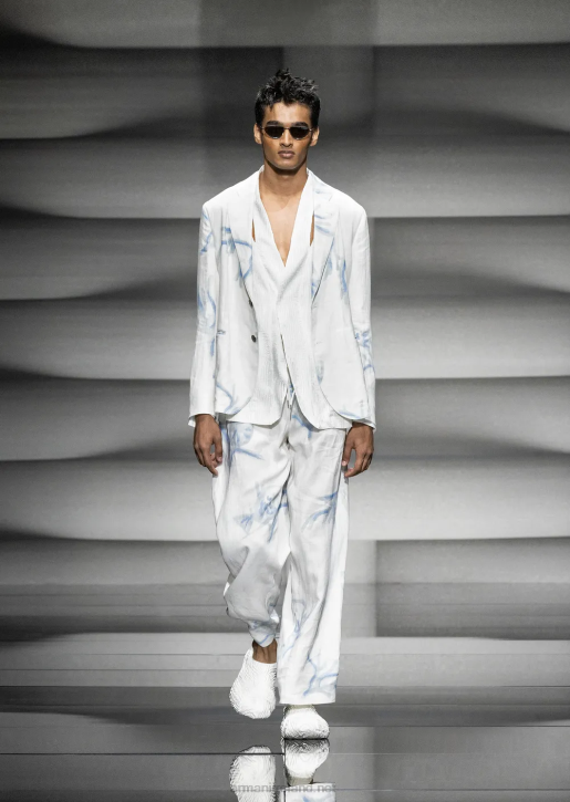 Men 086V1030 Single-Breasted Jacket In All-Over Coral-Print Linen Armani White