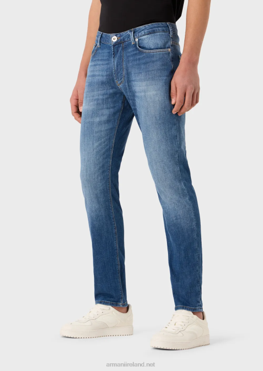 Men 086V1156 J06 Slim-Fit Comfort-Denim Jeans Armani Light Blue