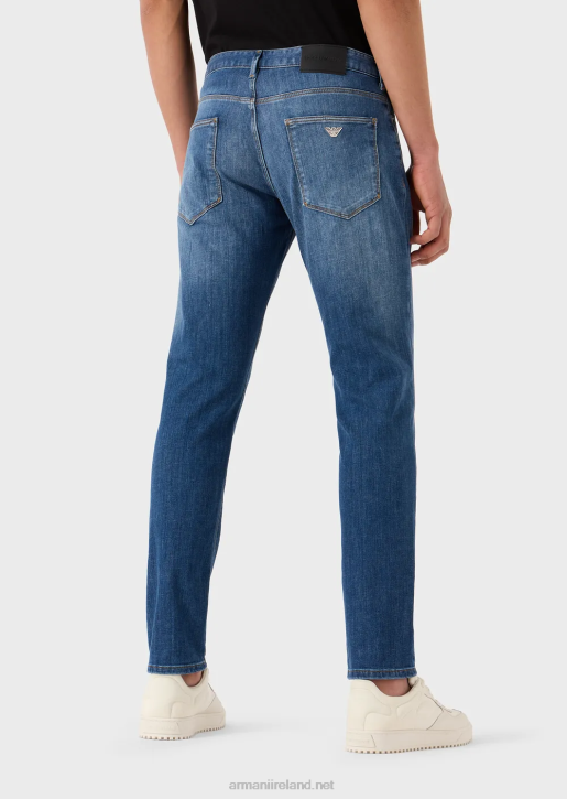 Men 086V1156 J06 Slim-Fit Comfort-Denim Jeans Armani Light Blue