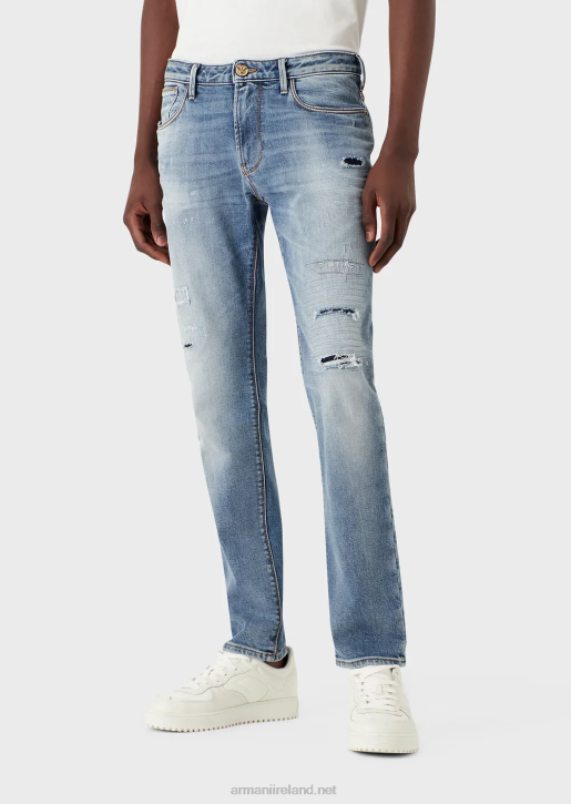 Men 086V1188 J06 Slim-Fit, Ripped Light Denim Jeans Armani Light Blue