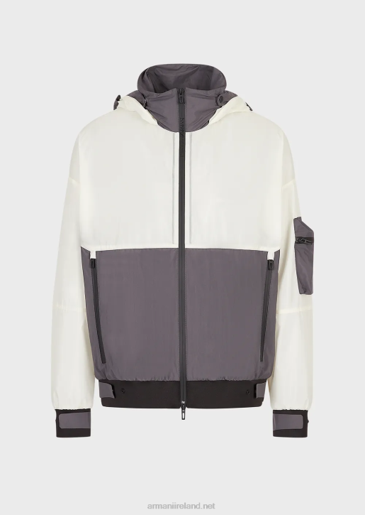 Men 086V1306 Travel Essentials Ripstop Nylon Hooded Blouson With A Crisp Feel Armani White