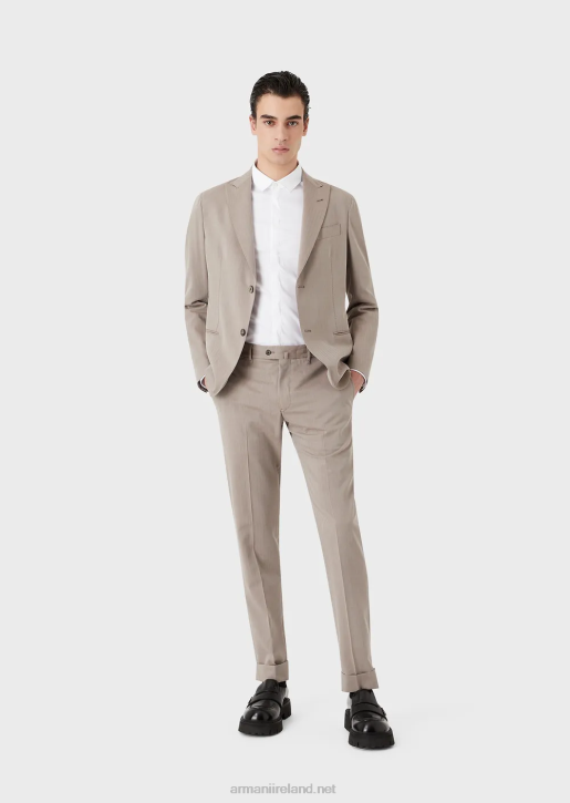 Men 086V1465 Modern-Fit Single-Breasted Suit In An Ultra-Light Virgin-Wool Blend Solaro Fabric Armani Beige