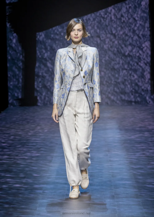 Women 086V2742 Long Flared Jacket With Lapels With An All-Over Floral Jacquard Linen Blend Armani