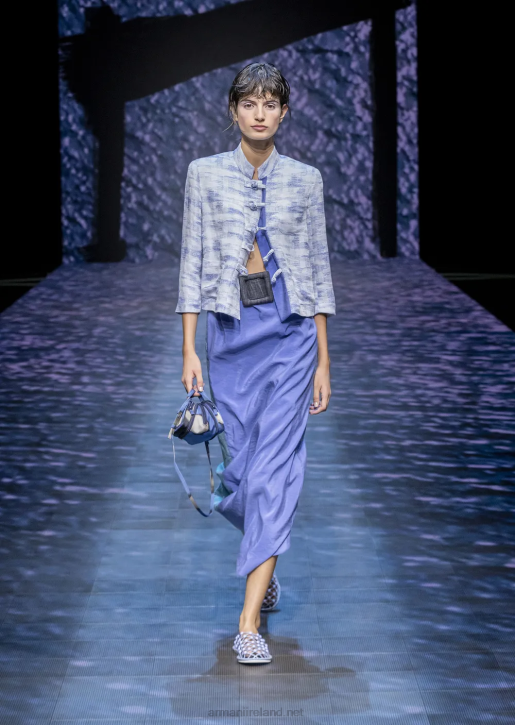 Women 086V47 Jacket With Guru Collar And Toggles In A Gradient Jacquard Linen Blend Armani
