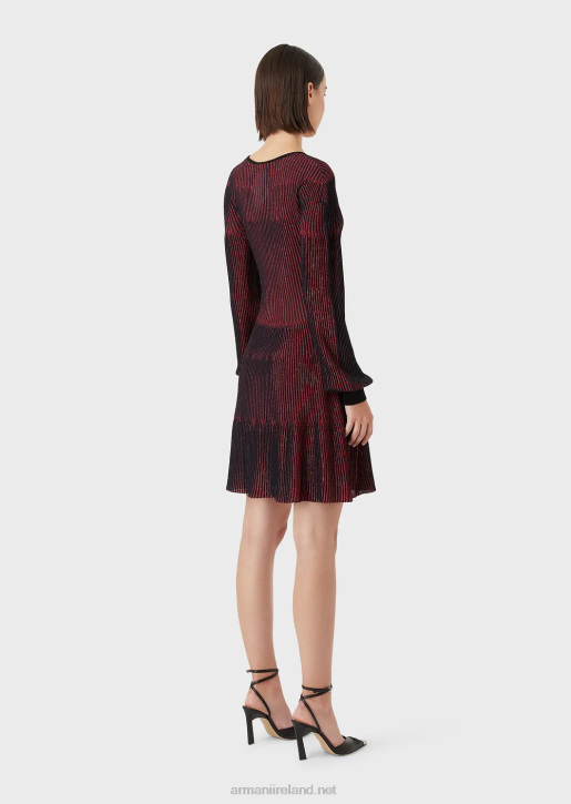 Women 086V108 All-Over Pleated Pattern V-Neck Dress Armani Pattern