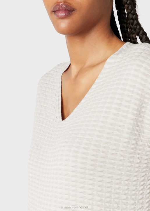 Women 086V194 V-Neck Jumper In 3D-Effect Two-Toned Fabric Armani Beige