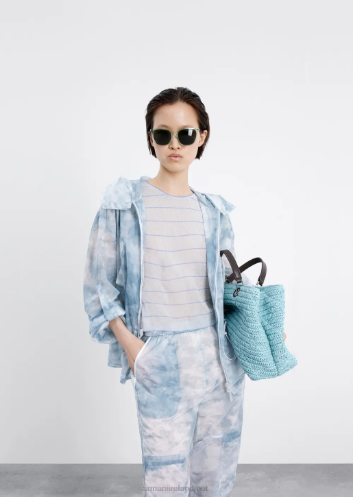 Women 086V268 Cargo Trousers In Sky-Effect Gradient Print Nylon Armani Pattern