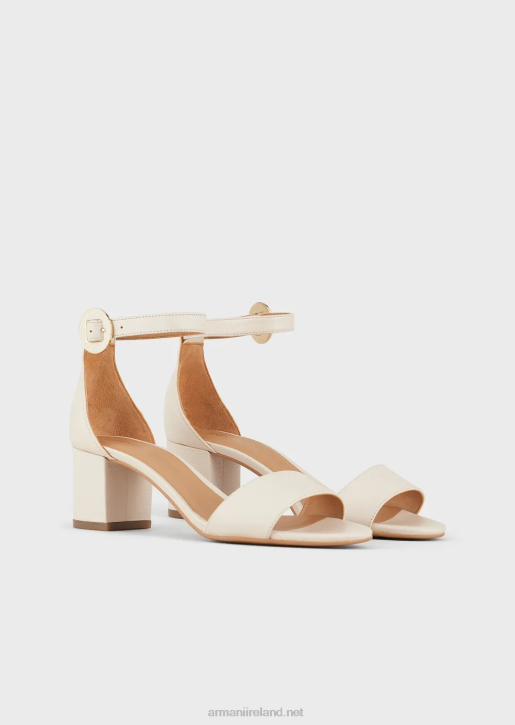 Women 086V515 Leather Sandals With Heel And Logo Medallion Armani Brown